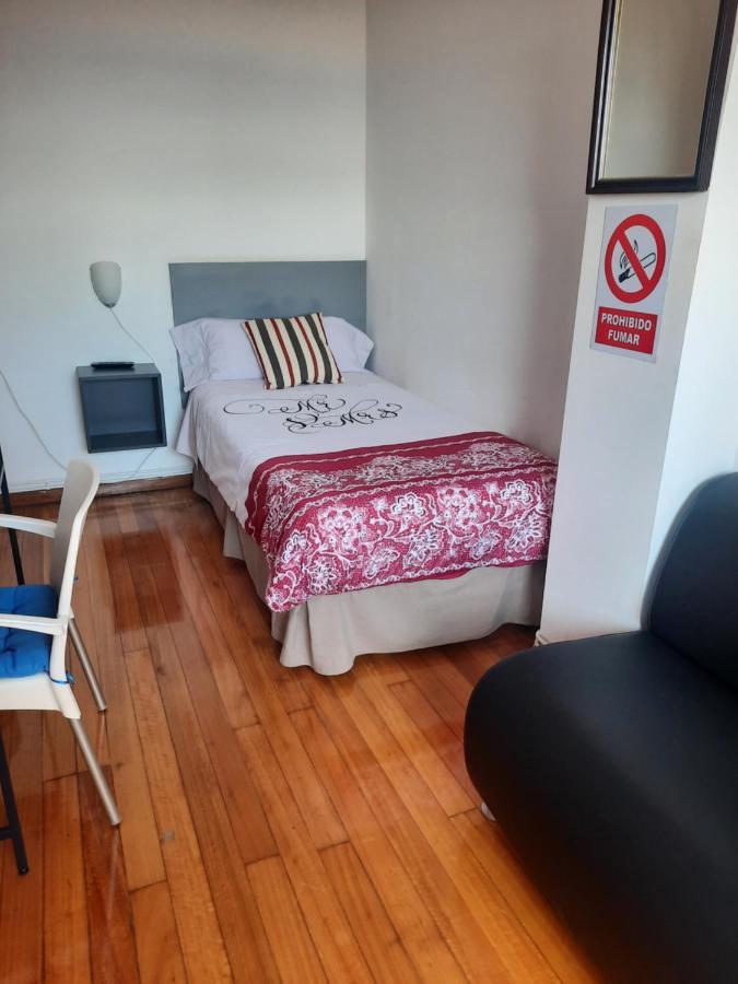 Hospedaje Lopez A Coruna Bagian luar foto